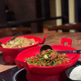 two bowls of food on a table