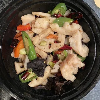Stir-Fried Lotus Root with Chili/