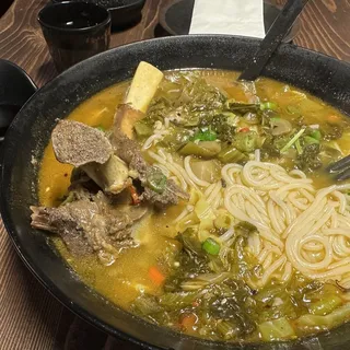 Beef in Pickled Mustard Green Noodle Soup