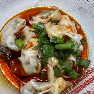 Vegetable Wonton in Chili Oil
