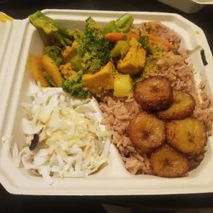 Coconut curry tofu plate