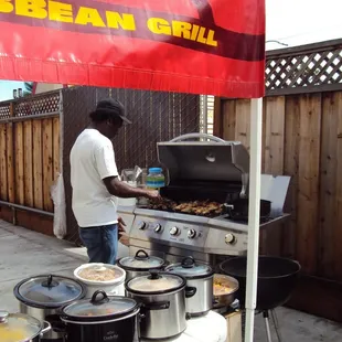 Fitzroy bringin' it from portmore, st. catherine, jamaica to south bay, san jose!