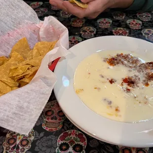 Melting Chicken Chorizo Dip