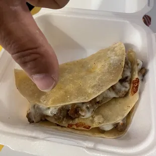 $6 mulita and $2 taco over priced so small never go when the man cook is their he skips on portion.