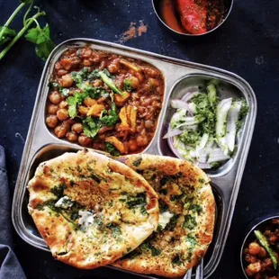 one of my all time fave chole and kulche!!
