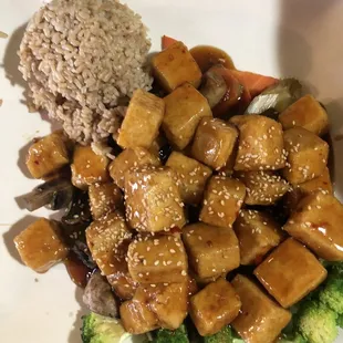 E33. Sesame Tofu Dinner