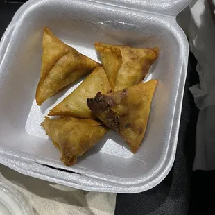 4 Piece Onion Samosa
