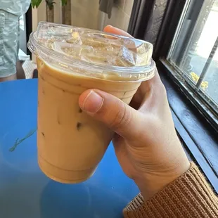 Vanilla iced latte