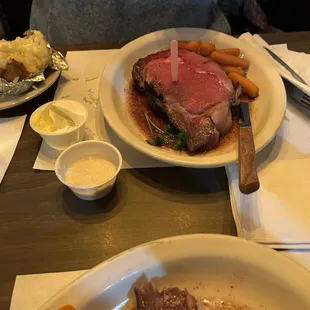 Spillway Lodge