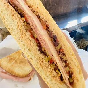 The muffuletta - excellent olive salad