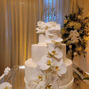 Flowers for cake. So beautiful.