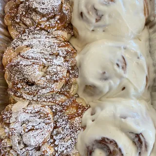 Cinnamon roll