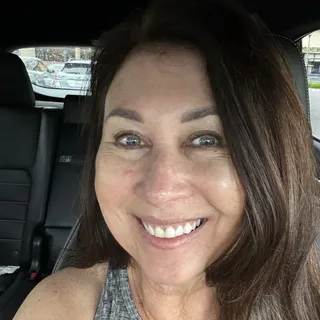 Lynda F.