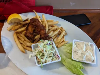 The Independent Sports Bar & Grill