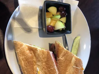 Cellar 19 Wine & Deli