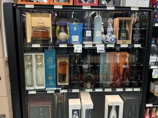 Wall to Wall Wine and Spirits