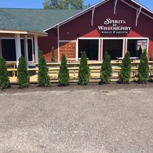 Winery &amp; Spirits