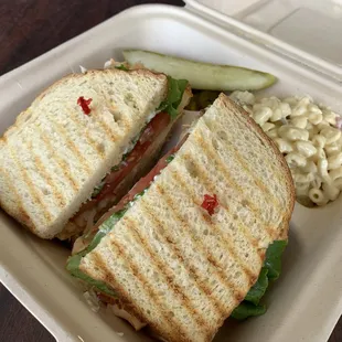 Buffalo Chicken Sandwich w/ Macaroni Salad