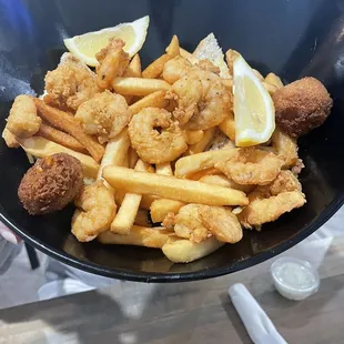 Fried Shrimp Basket