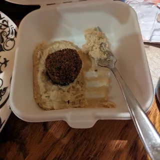 One Falafel Ball w/Hummus