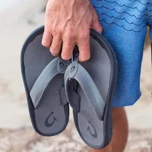 Olukai Men's slippers