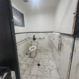 There wasn't a door on one of the stalls in the women's bathroom. Smdh!!