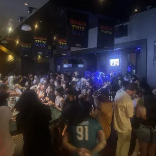 Thursday night 2 bartenders line out of the door