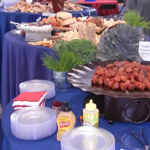 10-13 ~ Pat O'Brien Chevrolet Grand ReOpening. One of four food stations.
