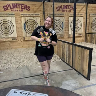 Axe throwing, splinters, axes and ales