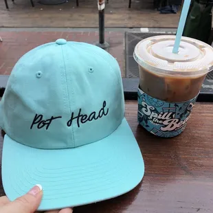 Cool hat with la vida mocha