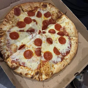 Cheese pizza