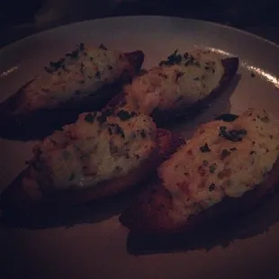 Jonah Crab Crostini