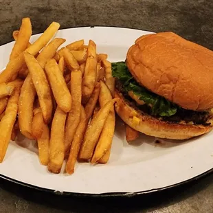 Cheeseburger &amp; Fries
