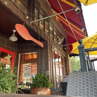 Spoons! Down home cooking!