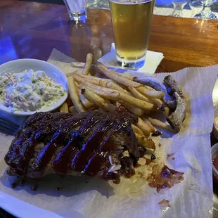 Ribs w/ fries &amp; coleslaw