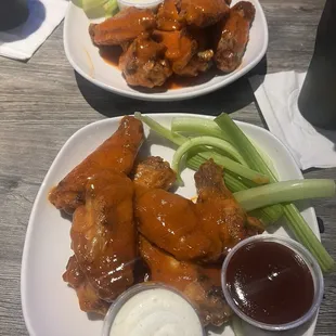 Wings were extra saucy today!!!!! Love it!