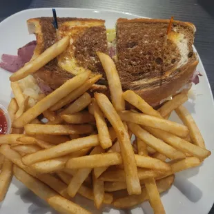 Reuben and fries