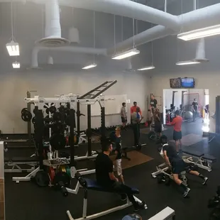 Hammer Strength Elite Power Racks, Bench Presses, Squat Racks, Olympic Weights, Kaiser Functional Trainer, Kaiser Half Rack, Kaiser Standing