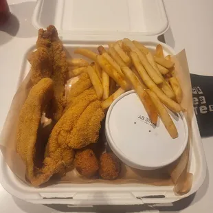 4 peice fish and fries