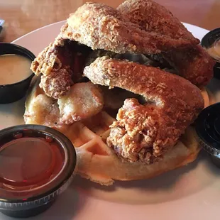 The best brunch w/limitless mimosa&apos;s.