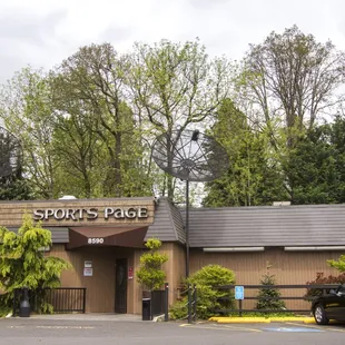 a car parked in front of a building