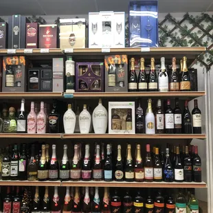 Wide range of wines, spirits, liqueurs and more!