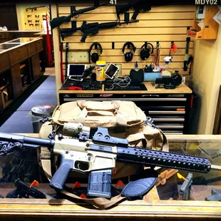 Added the EOTech G33 STS 3x Magnifier to the EOTech 522 XR308 HOLOgraphic sight on the Wilson Combat Tactical Recon AR10 308 WIN. CenterMass