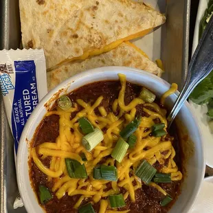 chili with quesadilla