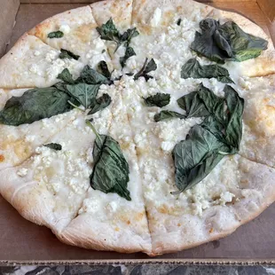 New York white plus basil