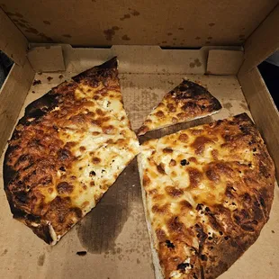 New York White Pizza