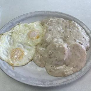Biscuits and gravy with eggs