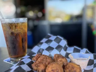 Spatz Deli & Billiard Liquor