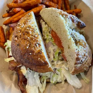 3-legged dog bagel sandwich