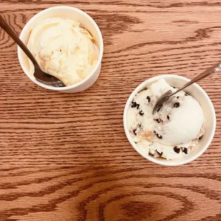 two bowls of ice cream